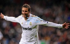 PG_ESPN预测洛城德比胜率出炉，湖人微弱优势53.4%快船紧追46.6%