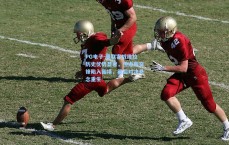 PG电子-曼联客战维拉历史优势显著，但近期交锋陷入困境，英超对决悬念重生