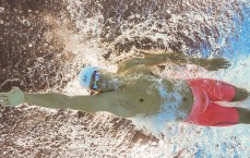 PG游戏：法国女子联赛杯焦点战，第戎女足力克兰斯，吴澄舒梅开二度显神威