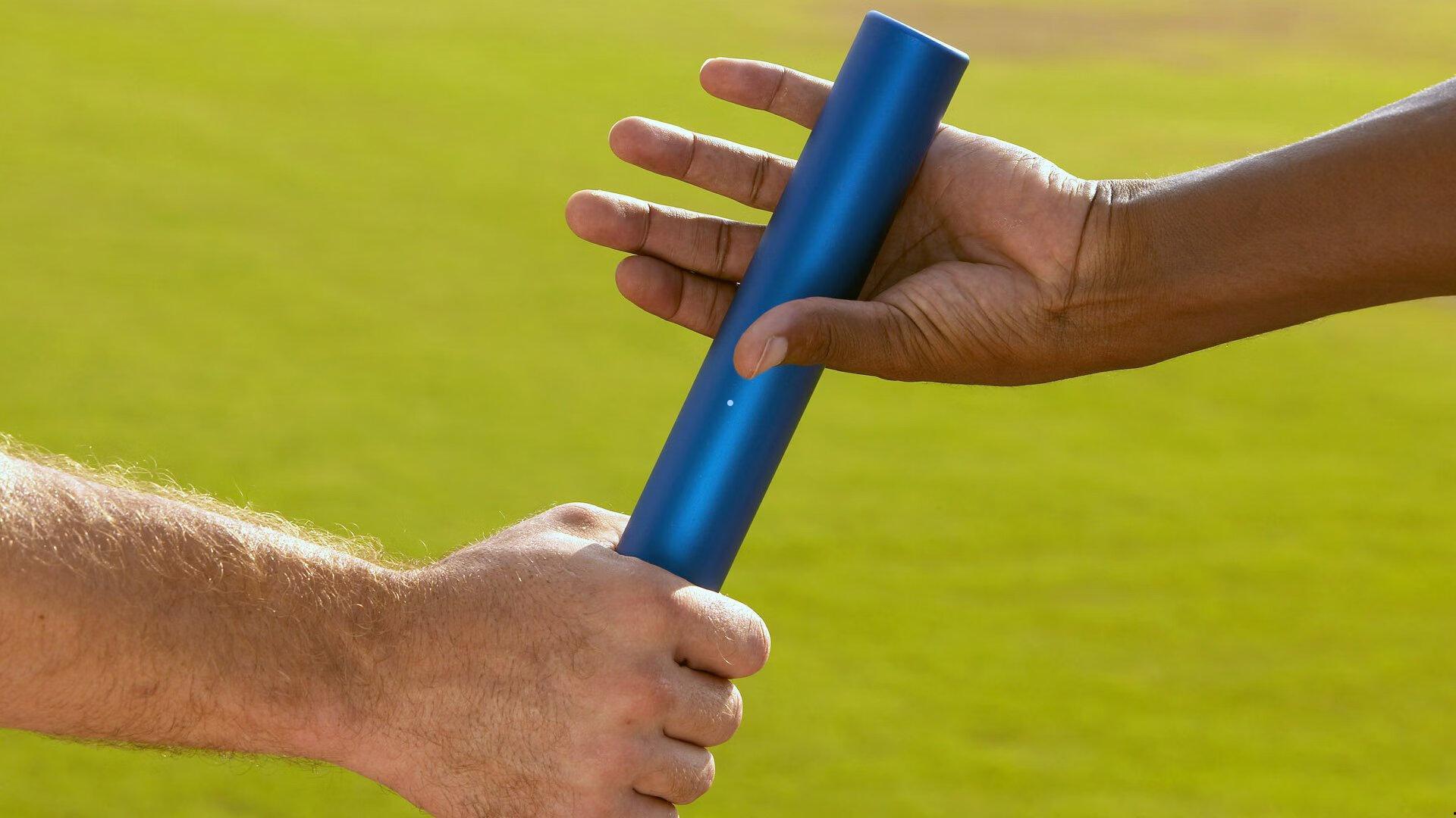 邮报独家披露，曼联内部人士盛赞谢什科为年轻球员敬业典范